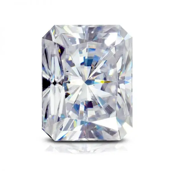 White Radiant Shape Moissanite